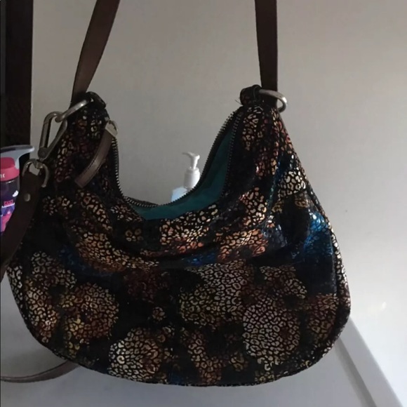 Purses - Picture 4 of 4